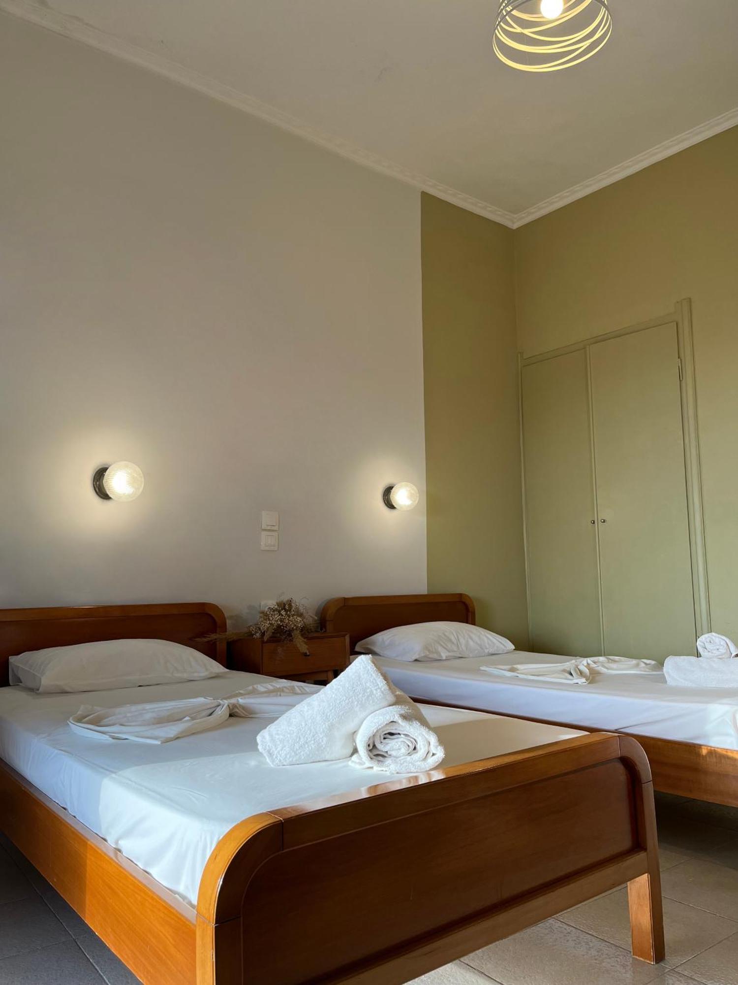Papadatos Apts With Amazing View - 5Mins From The Beach Kontogialos Exterior foto